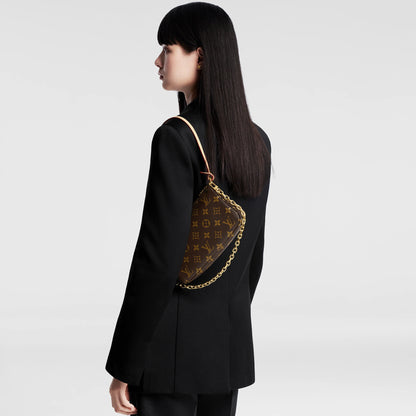 Louis Vuitton ‘Pochette Accessoires